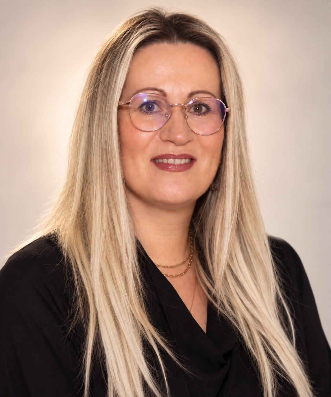 Sandra Schröder, Büromanagement · ENIG